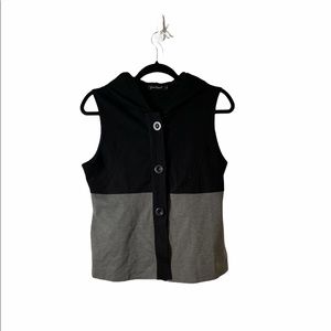Sleeveless button up w/ hood